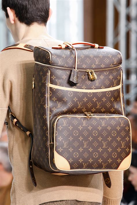 lv tas man|LOUIS VUITTON – Official Website.